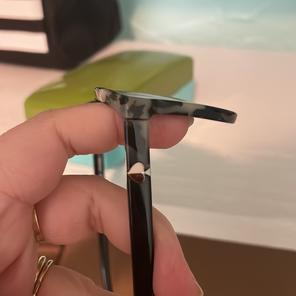 Kate spade sunglasses - Picture 3 of 5